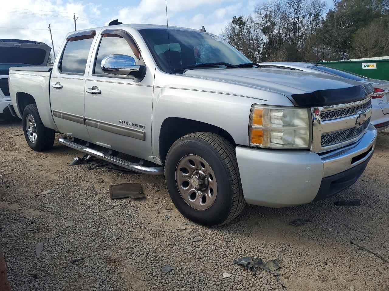 2011 Chevrolet Silverado C1500 LS