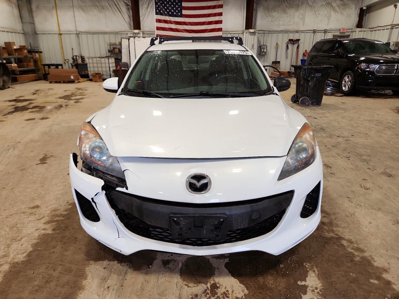 2013 Mazda 3 I