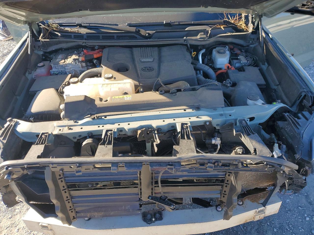 2024 Toyota Tundra Limited HV