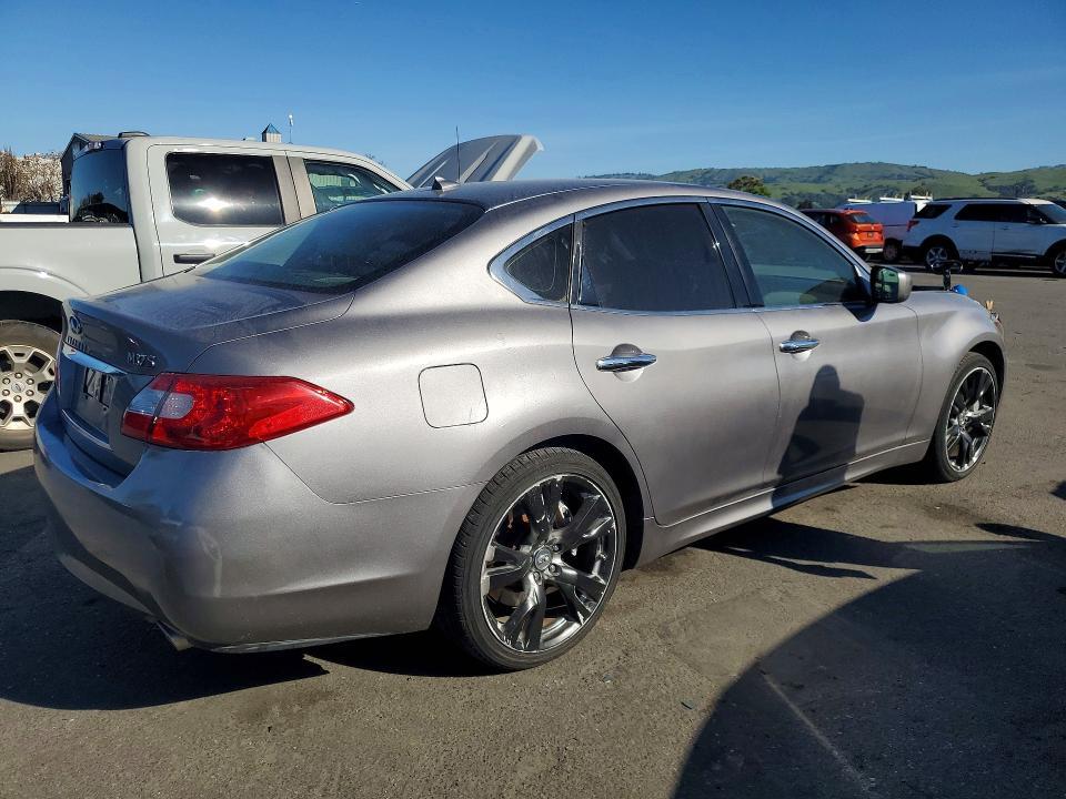 2011 Infiniti M37 Base