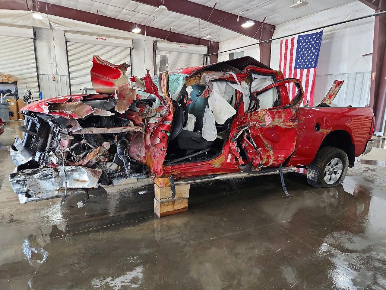 2020 Dodge RAM 1500 Classic SLT