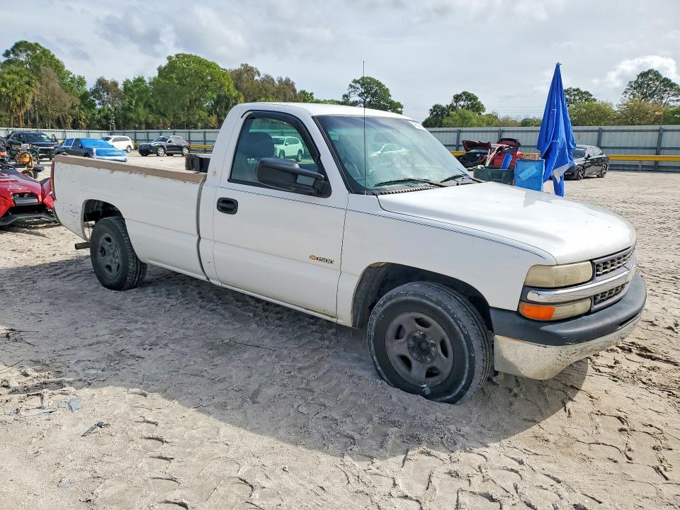 2002 Chevrolet Silverado C1500