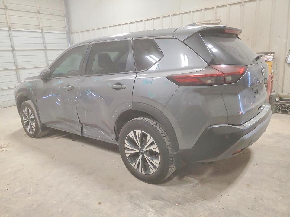 2022 Nissan Rogue sv