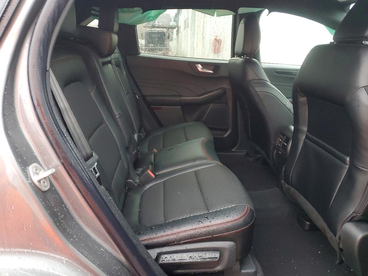 2026 Ford Escape st Line Select