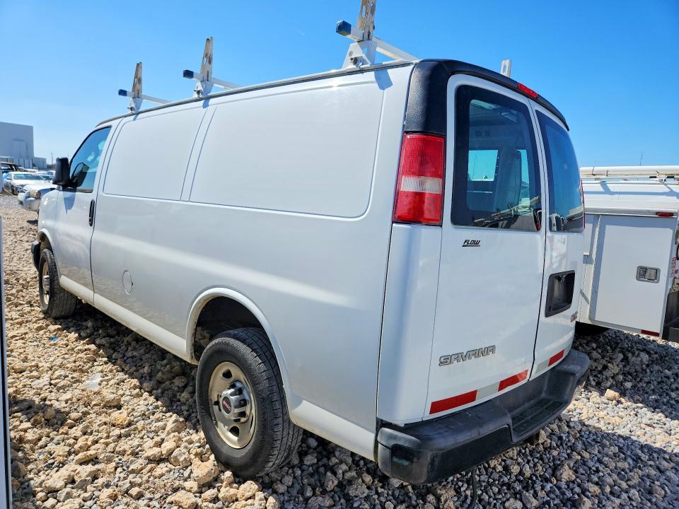 2017 GMC Savana G2500 Utility / Service van