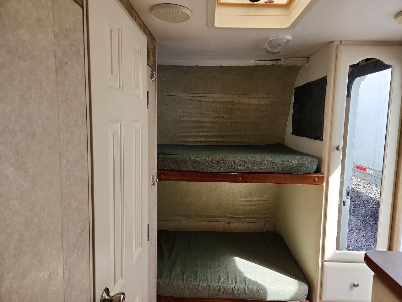 2006 Keystone Outback Camper