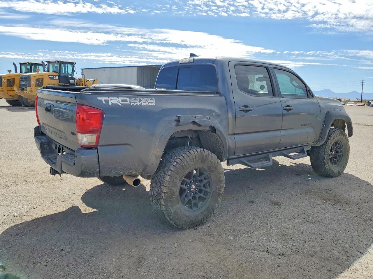 2017 Toyota Tacoma TRD OFF-Road