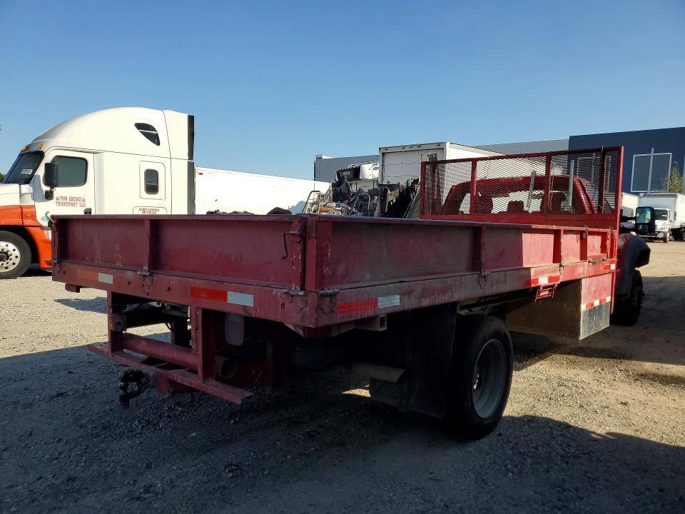 2014 Ford F550 Super Duty Flatbed Truck