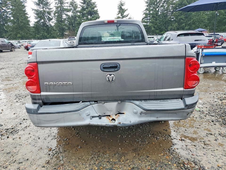 2005 Dodge Dakota st