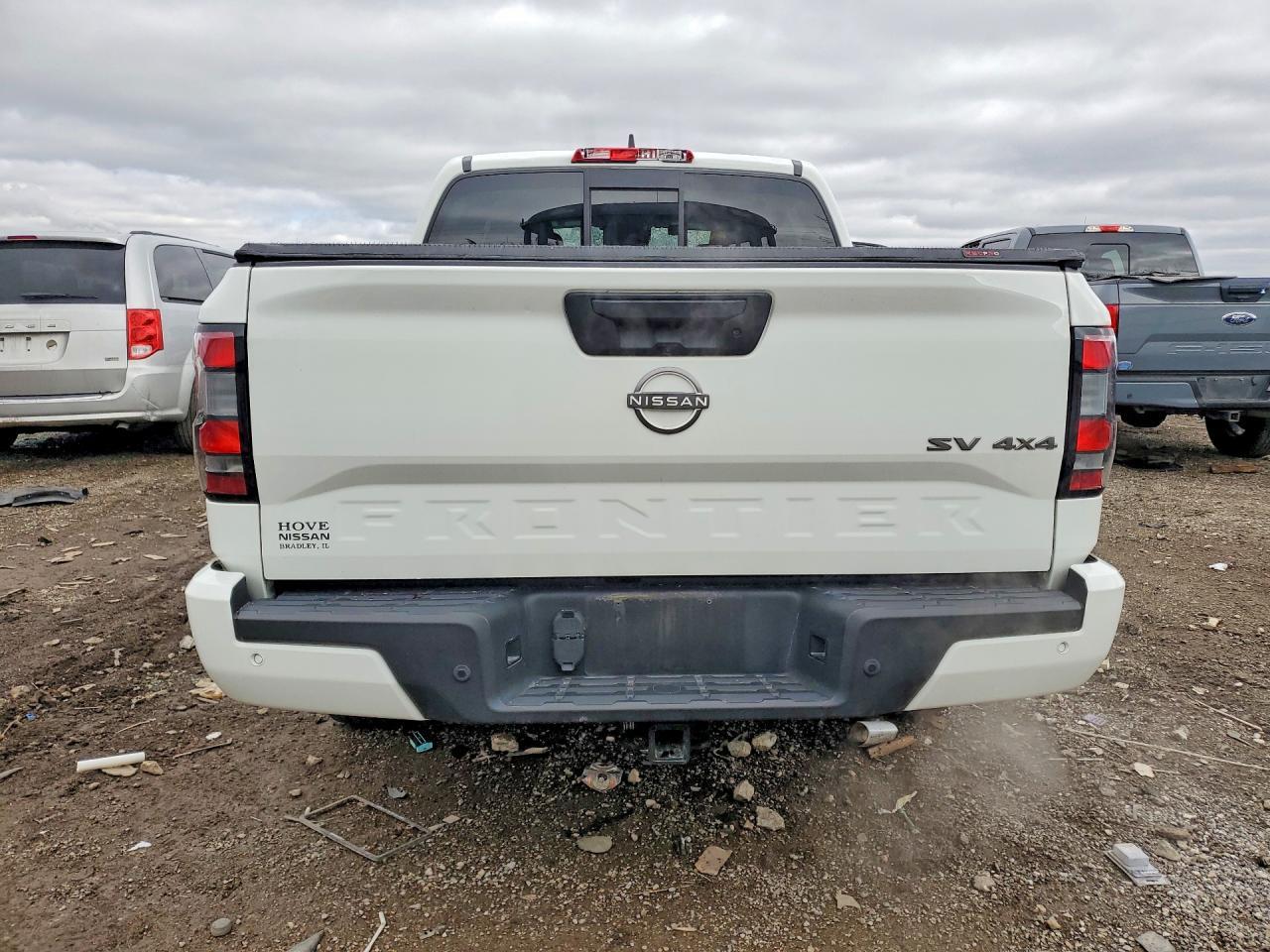 2022 Nissan Frontier SV