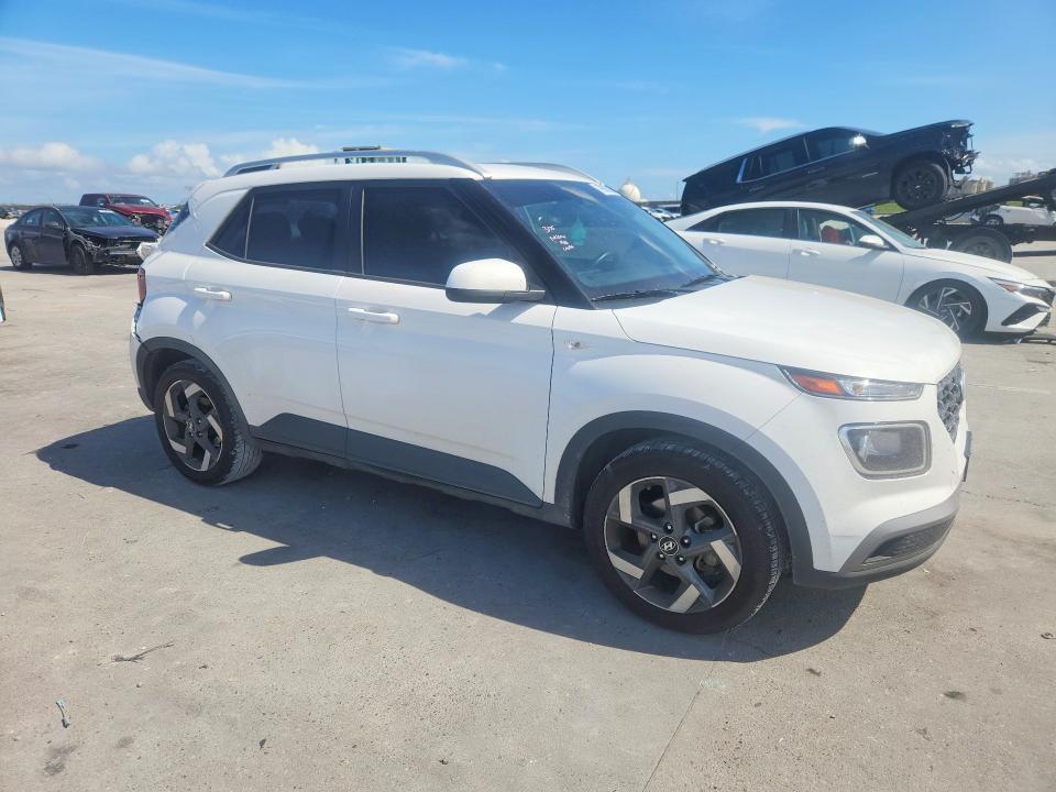 2023 Hyundai Venue sel