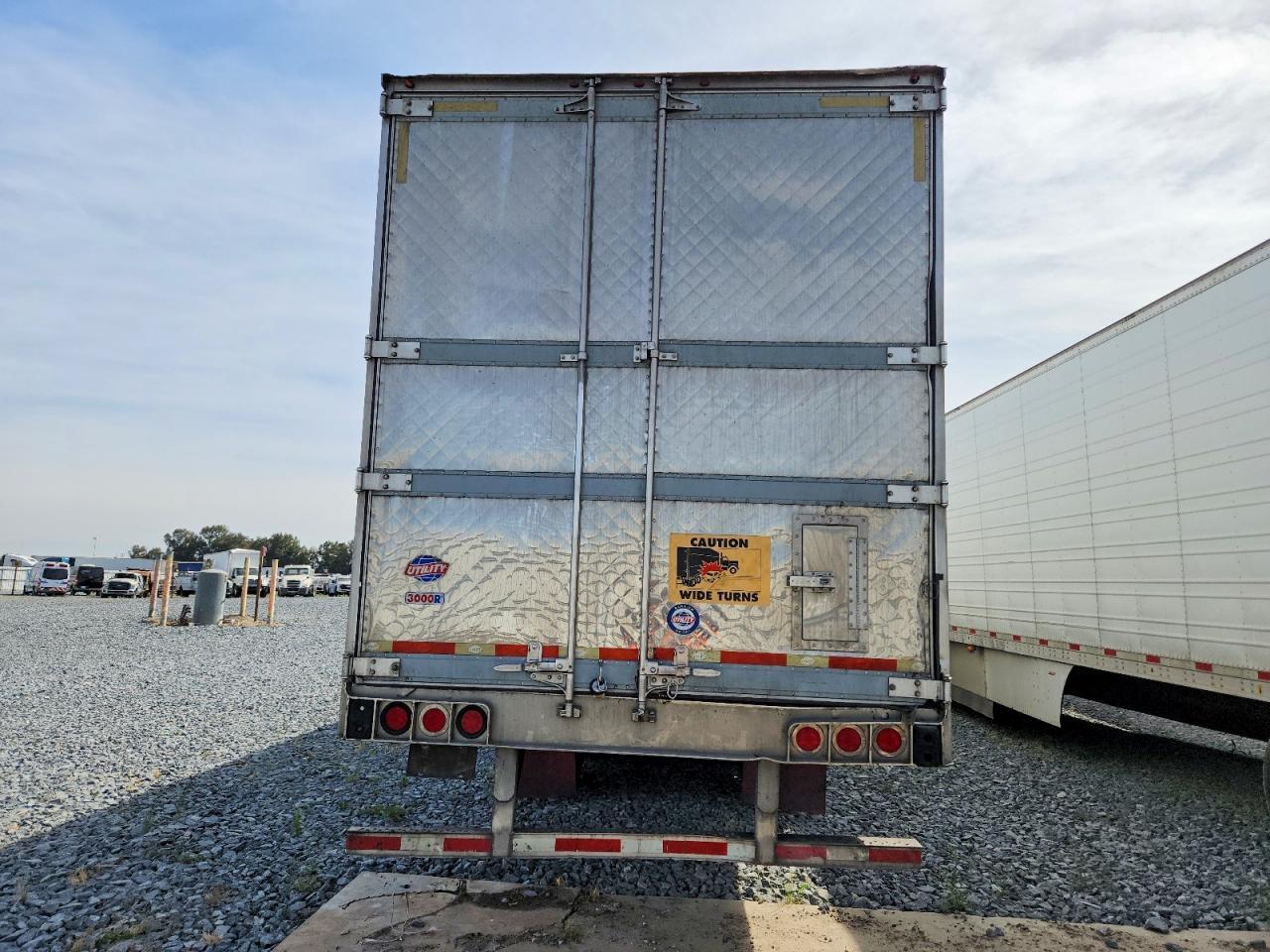 2016 Utility VS2RA Refrigerated Van Trailer