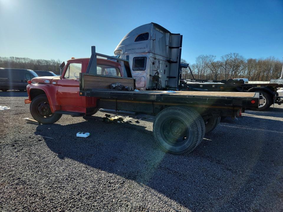 1966 Ford F600 Flatbed Truck