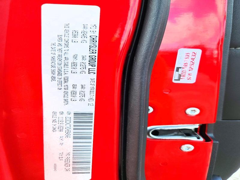 2013 Dodge Charger r