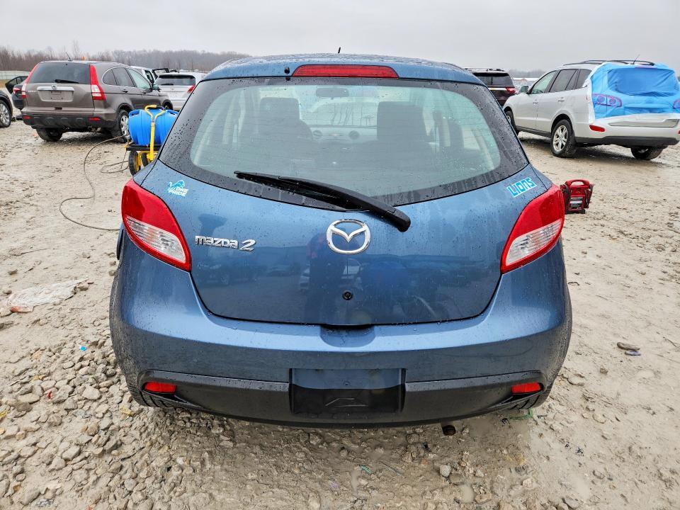 2014 Mazda 2 Sport