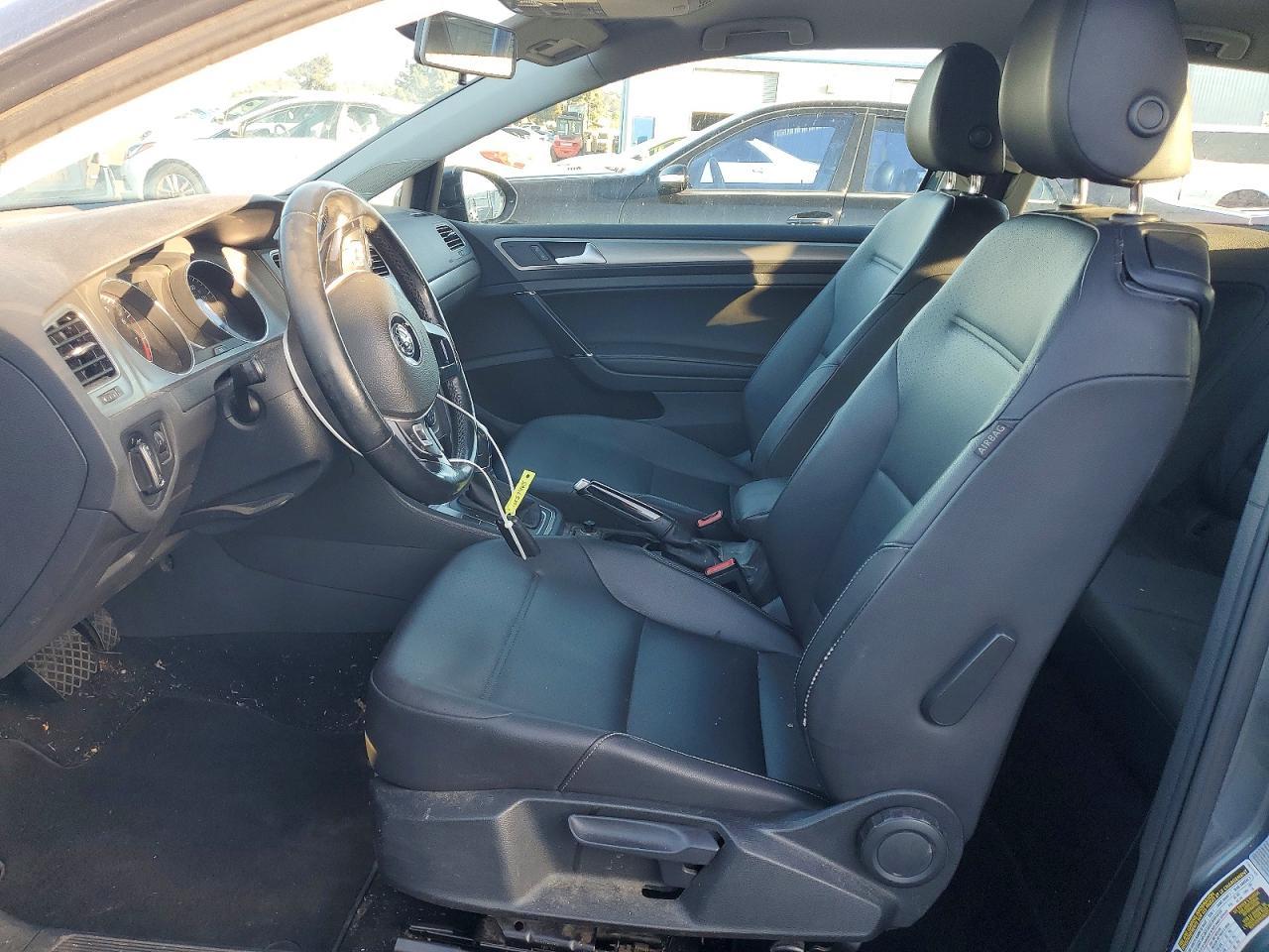 2015 Volkswagen Golf