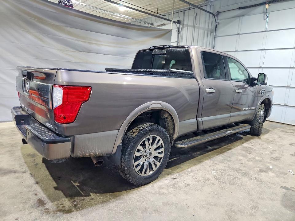 2017 Nissan Titan XD Platinum Reserve