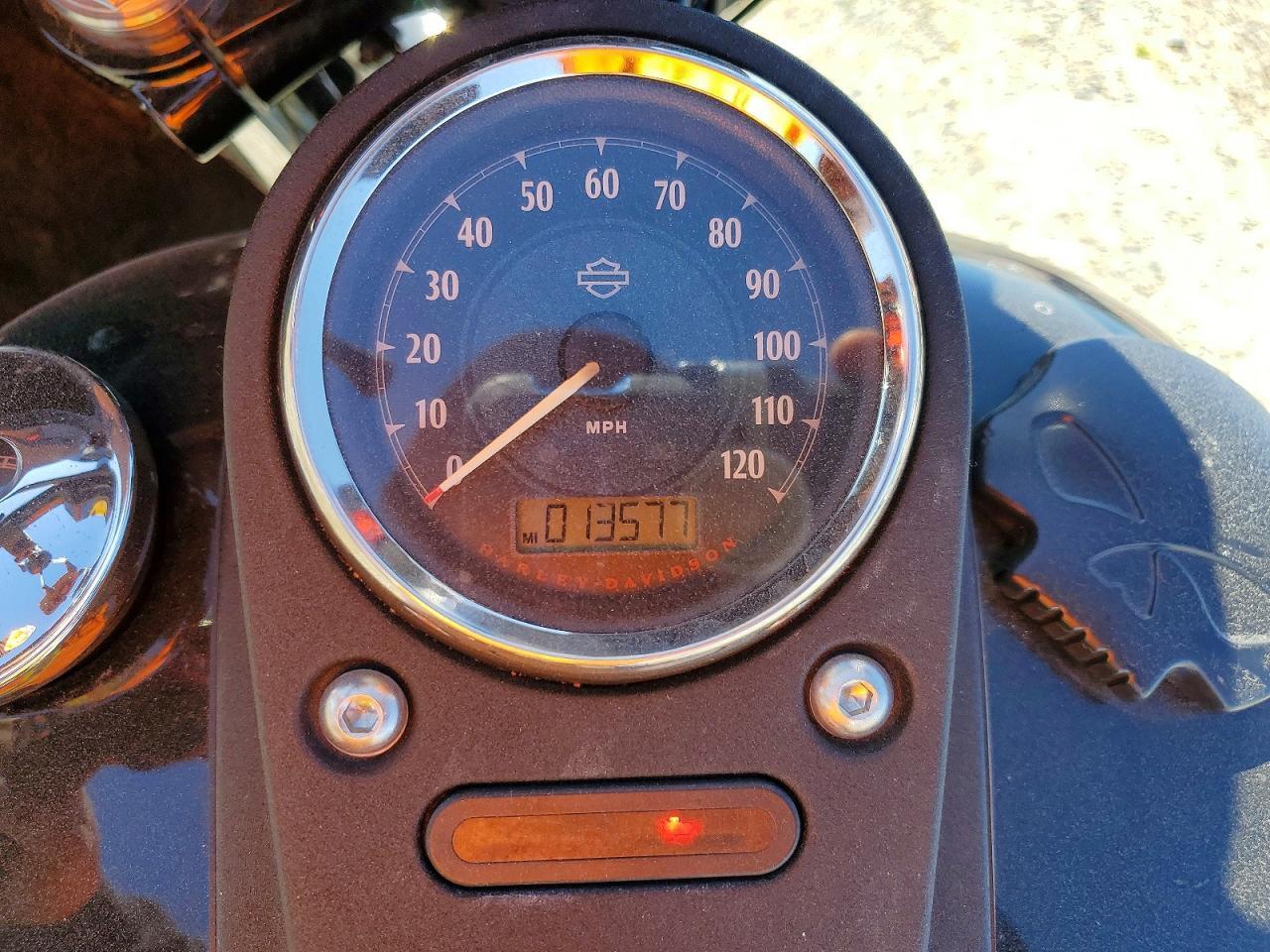 2013 Harley-Davidson Fxdb Dyna Street BOB