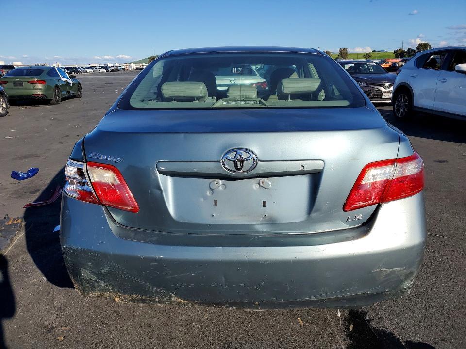2009 Toyota Camry le