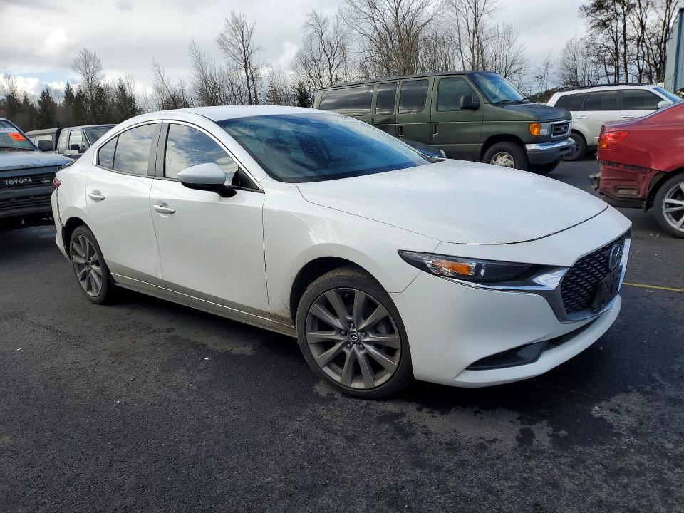 2019 Mazda 3 Preferred
