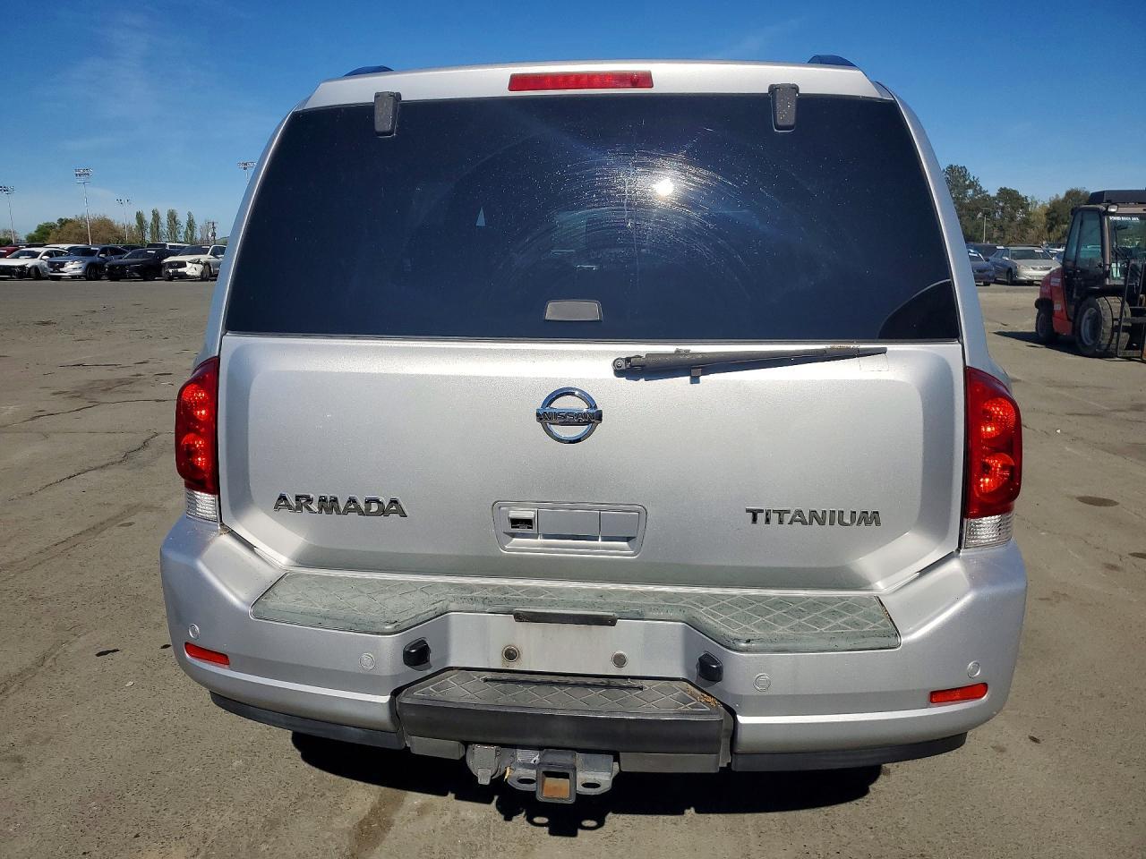 2010 Nissan Armada se