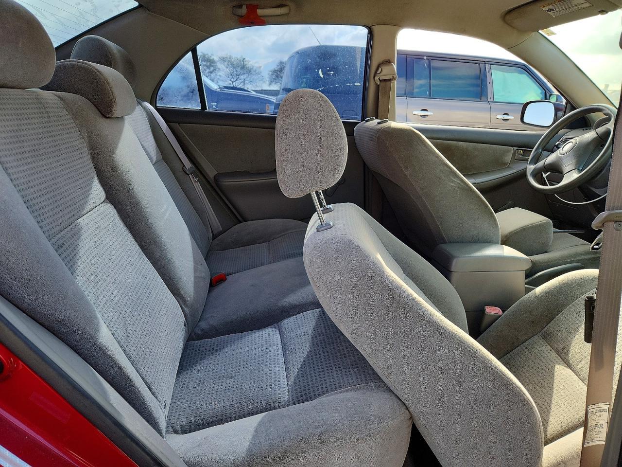2005 Toyota Corolla ce