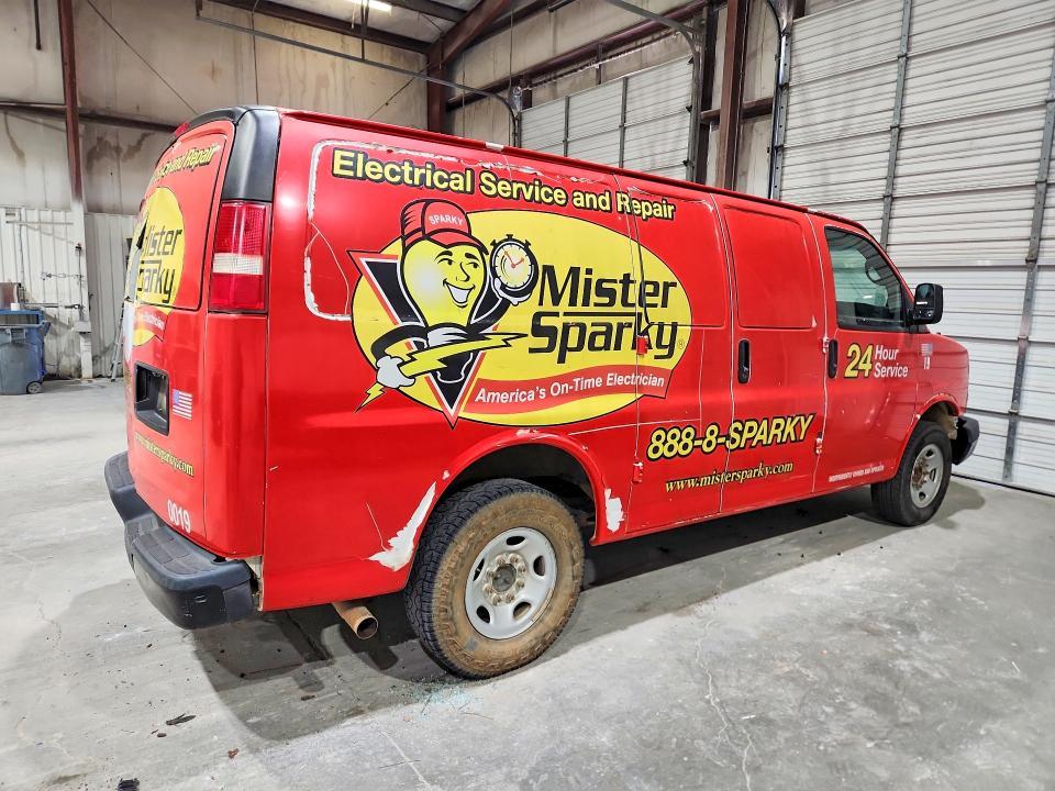 2014 Chev Express G2500