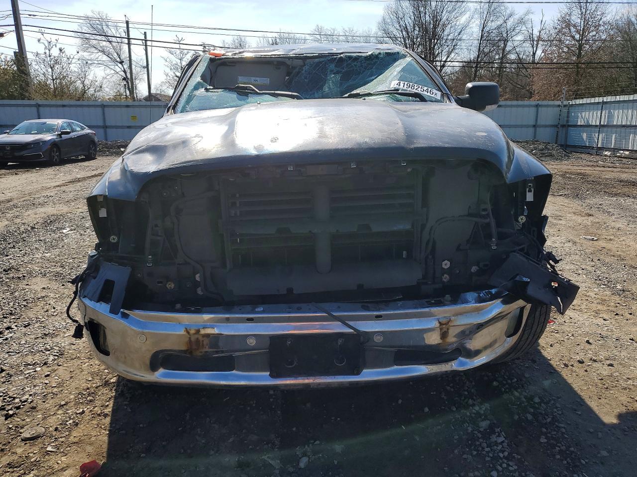 2017 Ram Trucks 1500 SLT