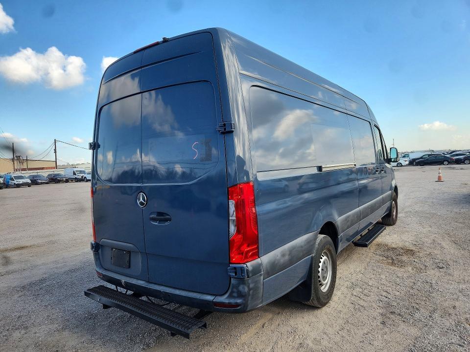 2019 Mercedes-Benz Sprinter 2500