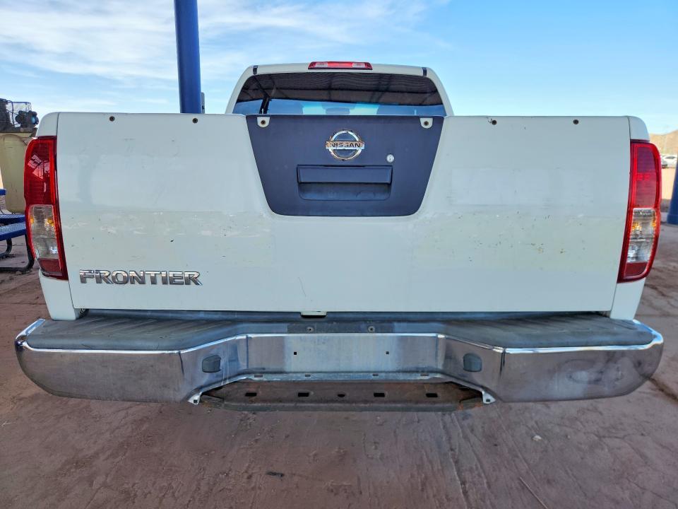 2015 Nissan Frontier S