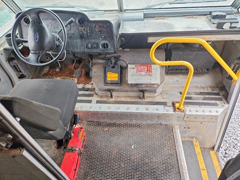 2013 Ford F59 Delivery Truck