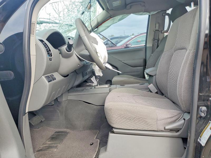 2020 Nissan Frontier SV