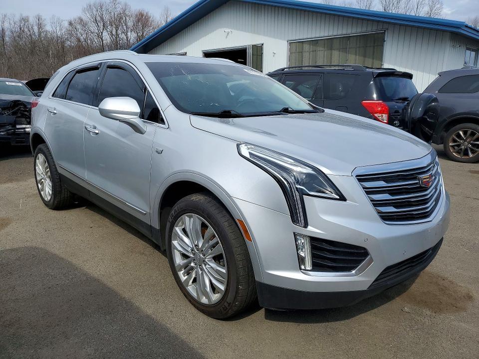 2018 Cadillac XT5 Premium Luxury
