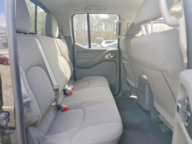 2020 Nissan Frontier SV