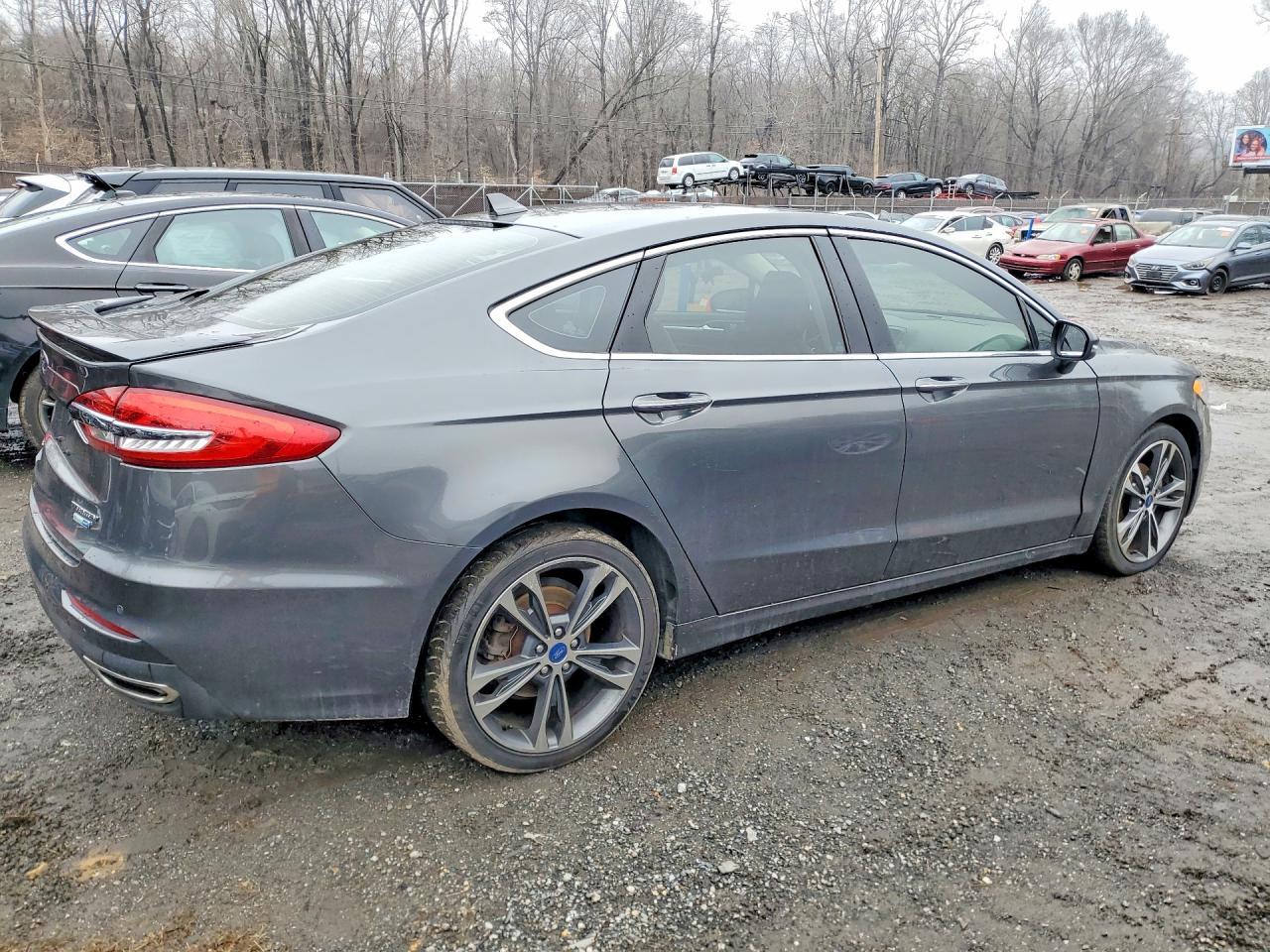 2020 Ford Fusion Titanium