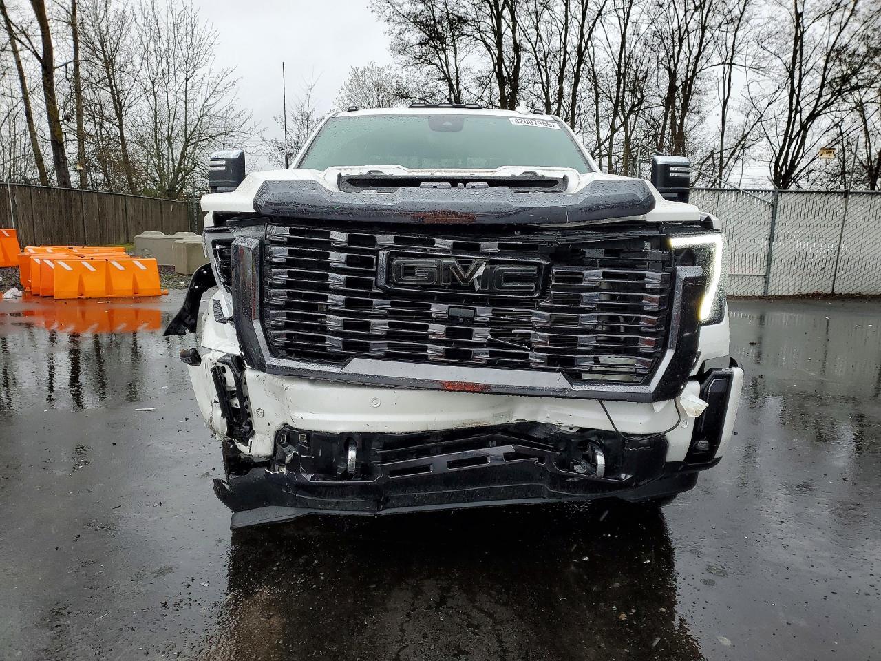 2024 GMC Sierra K3500 Denali Ultimate