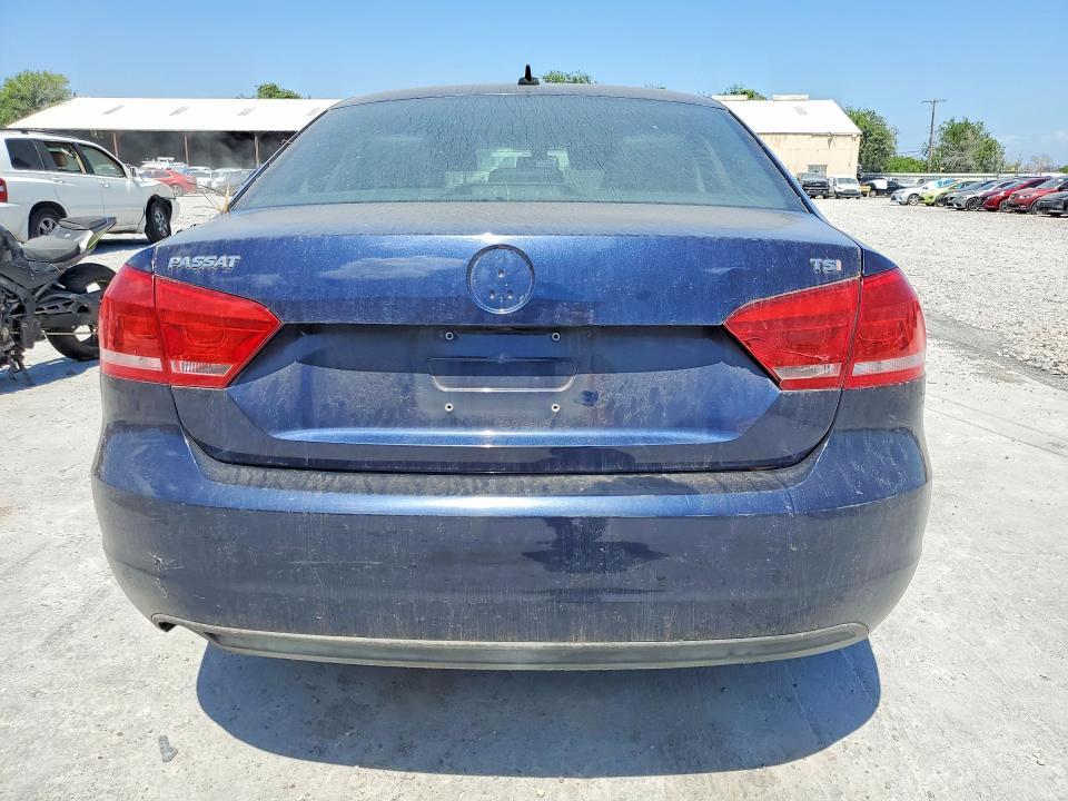 2015 Volkswagen Passat s