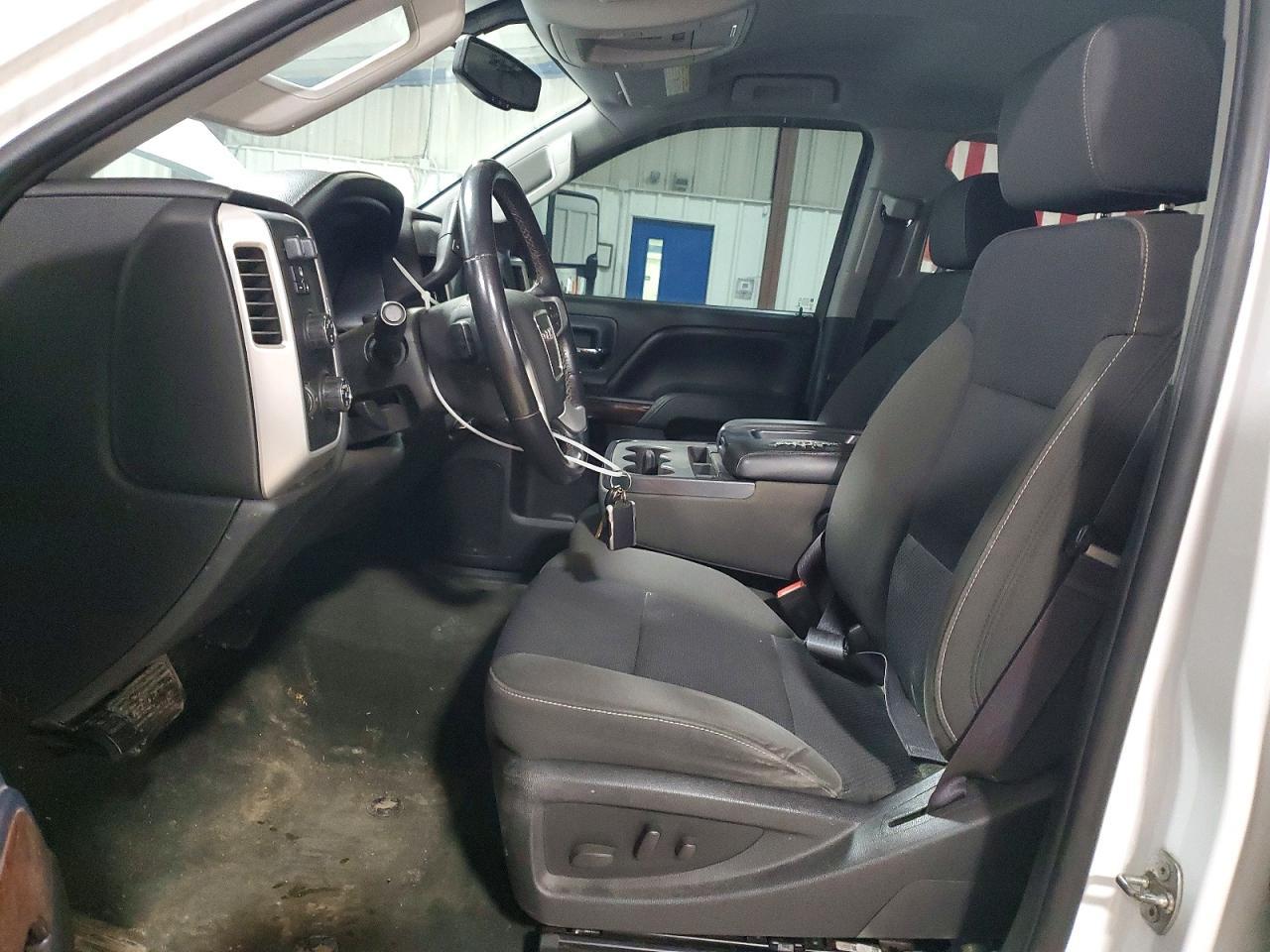 2015 GMC Sierra K2500 SLE