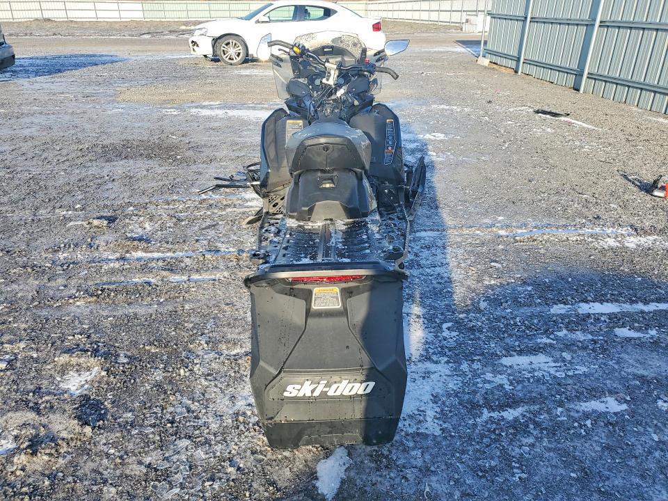 2022 Skidoo Renegade Unknown