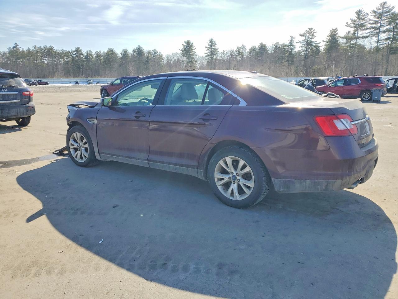 2011 Ford Taurus