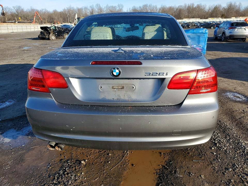 2012 BMW 328 i