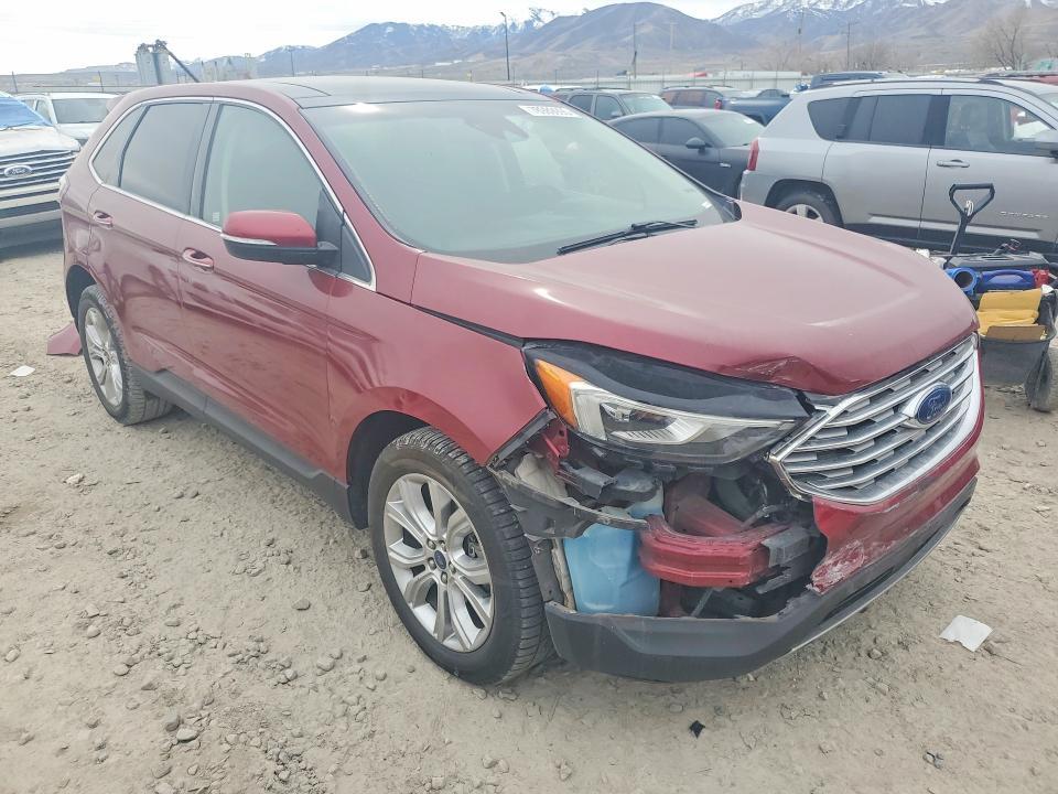 2019 Ford Edge Titanium