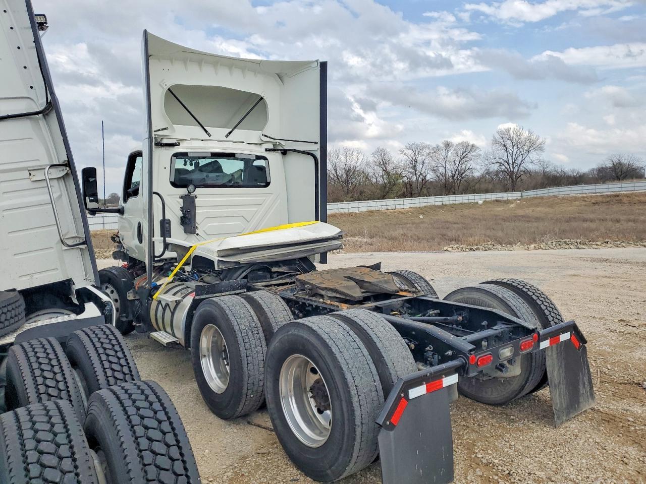 2024 International RH613 Semi Truck