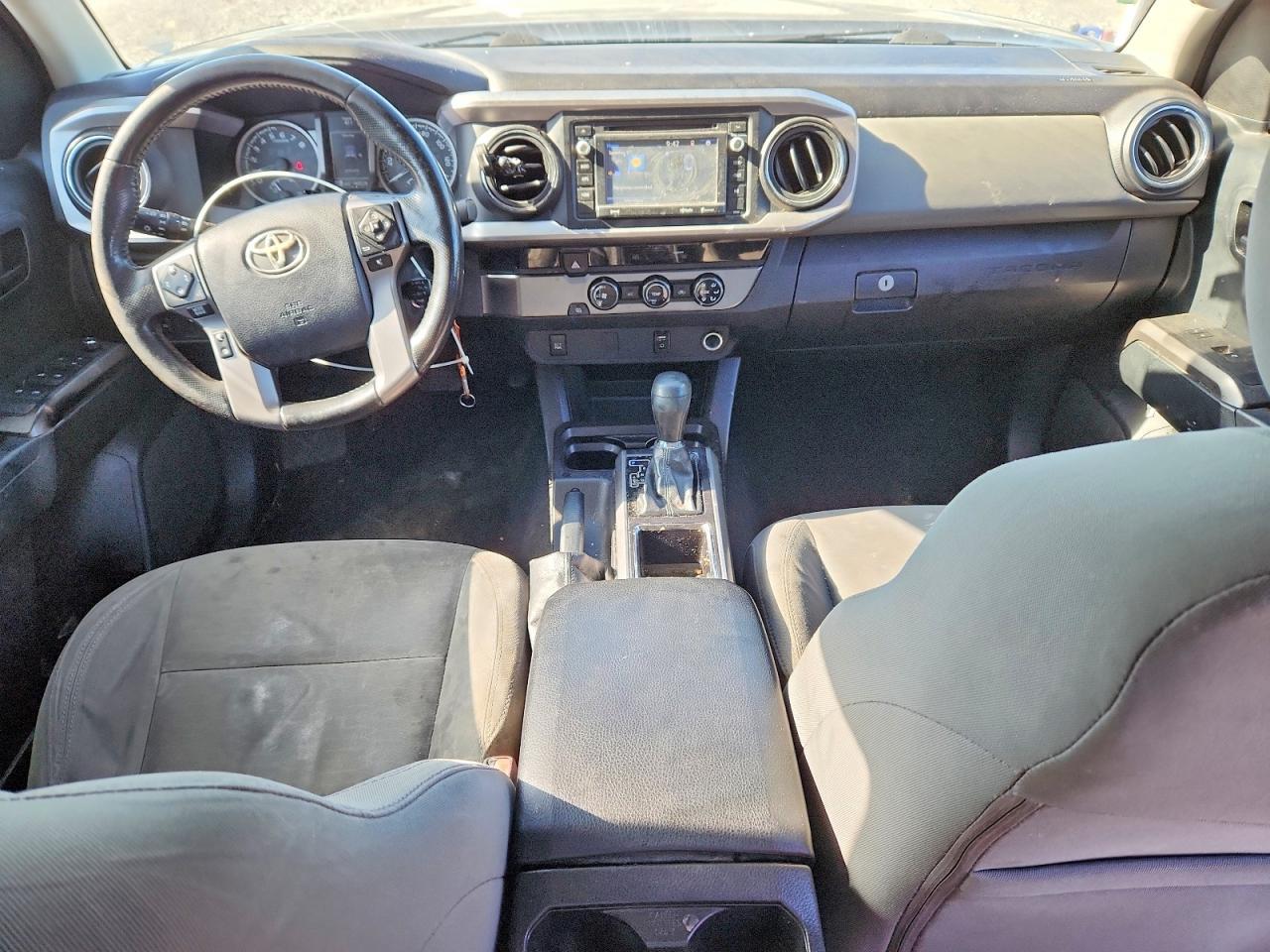 2016 Toyota Tacoma SR5