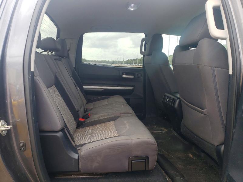 2014 Toyota Tundra SR5