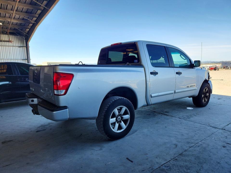 2010 Nissan Titan xe