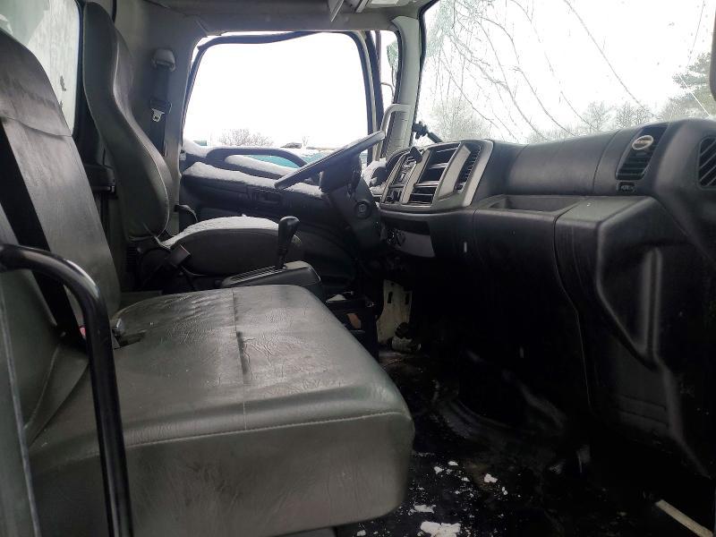 2014 Hino 268 Flatbed Truck