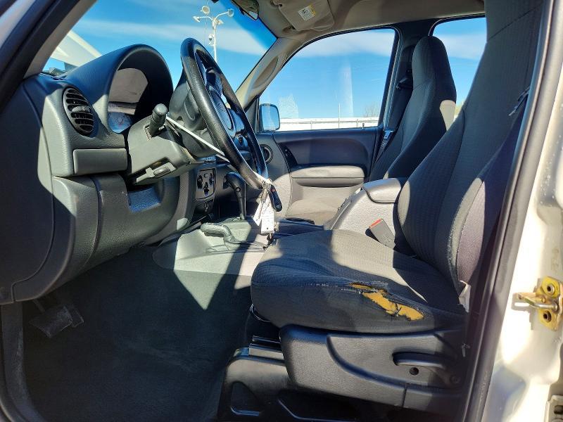 2004 Jeep Liberty Sport