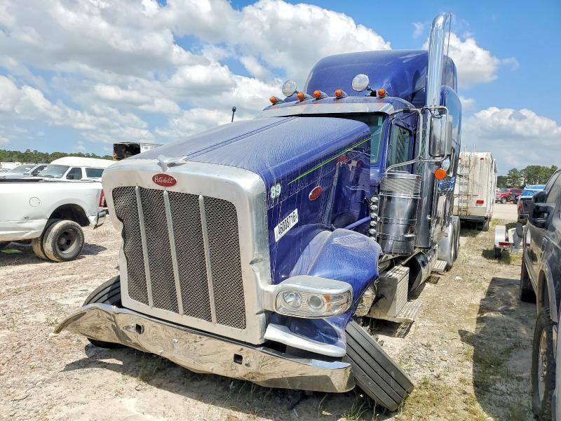 2022 Peterbilt 389-semi Truck