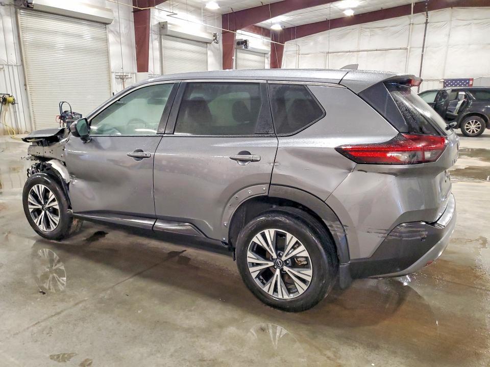 2022 Nissan Rogue sv